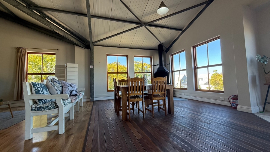 To Let 2 Bedroom Property for Rent in Knysna Central Western Cape